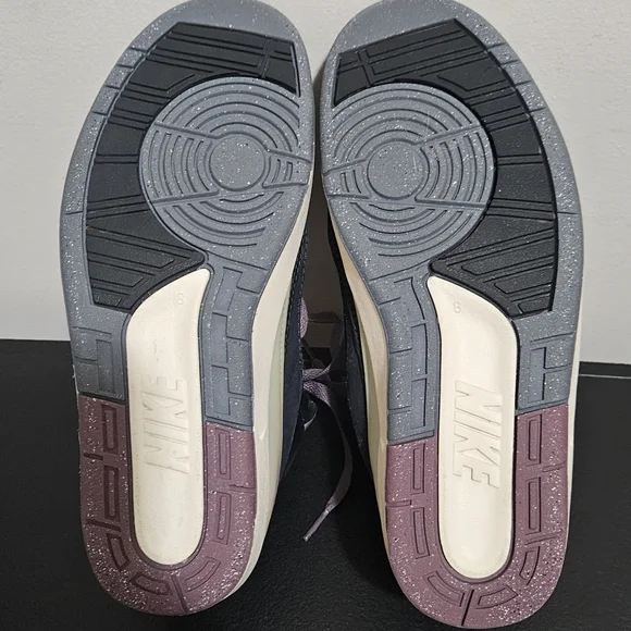 Nike Air Jordan 2 Retro/Women's/Off Noir/ Mauve/DX4400-005/size 9.5